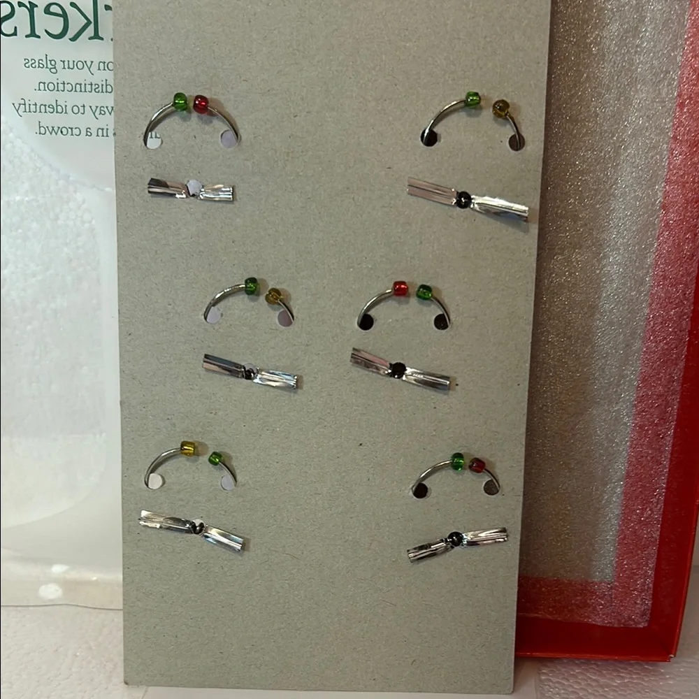 Boston Warehouse Christmas Wine Markers Set 2008 Holiday Table Party Accessory